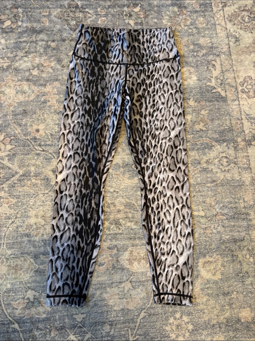 Girls High-Rise Leopard Print Leggings - Gray